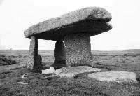 Lanyon Quoit dolmen, Cornwall, photographed in June 1991 (75 KB)