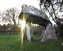 Carreg Coetan Arthur burial chamber, Pembrokeshire. Frame capture from a video filmed in November 1999 (45 KB)